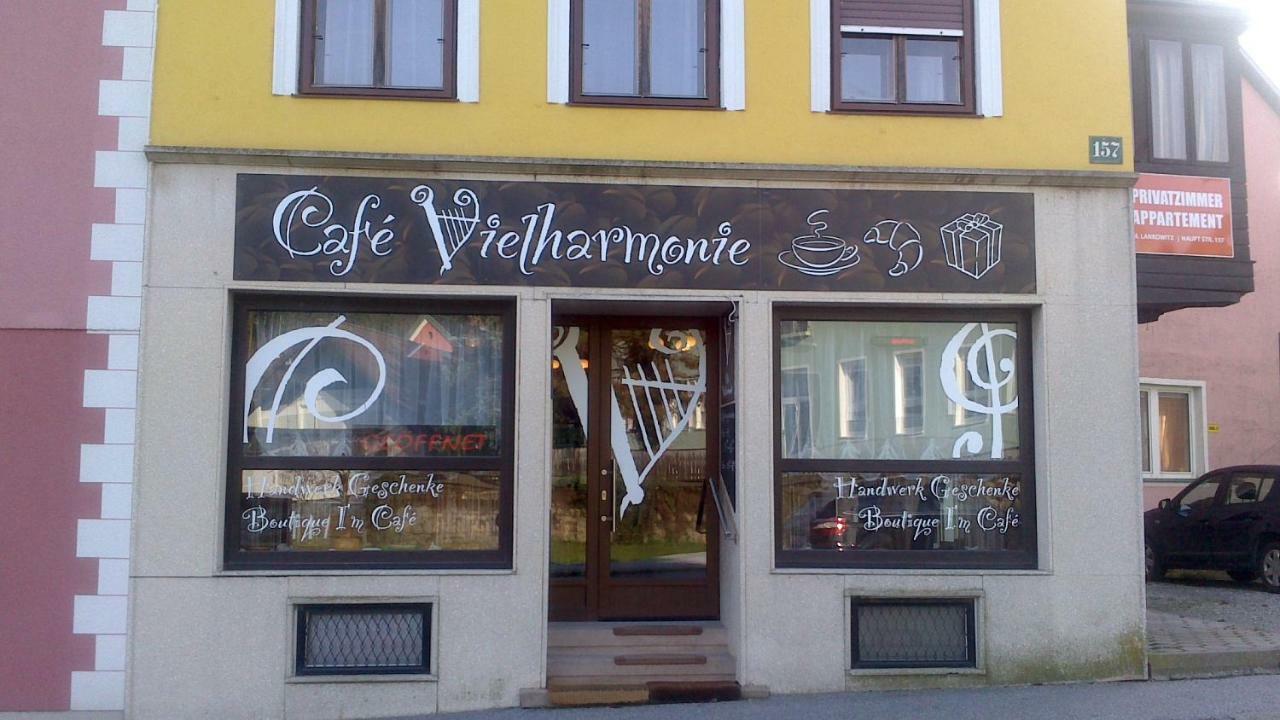 Cafe Vielharmonie Apart-Pension Maria Lankowitz Extérieur photo
